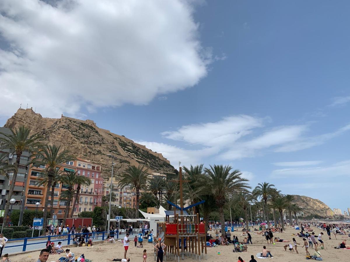 Luxury Apartment By The Sea Alicante Luaran gambar