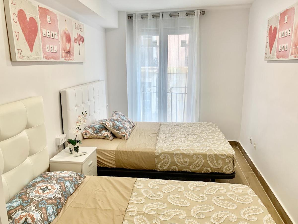 Luxury Apartment By The Sea Alicante Luaran gambar